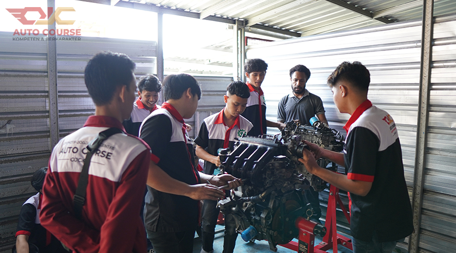 Oji Pratama Workshop: Automotive Solutions Tailored for Cilacap